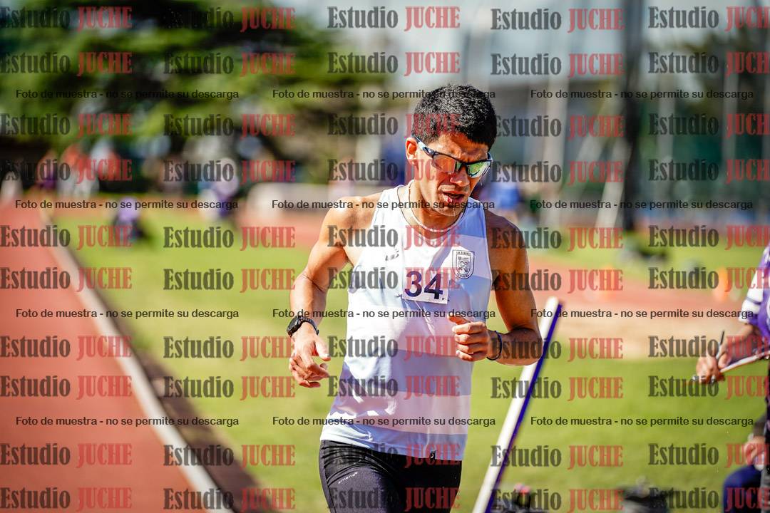 Fotos de los 5000 m llanos de mujeres y varones