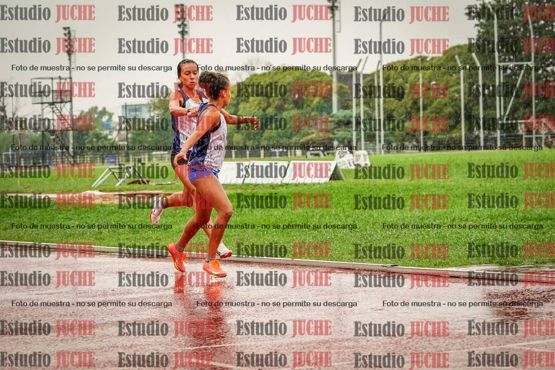 Fotos de las postas 4x400 m de mujeres