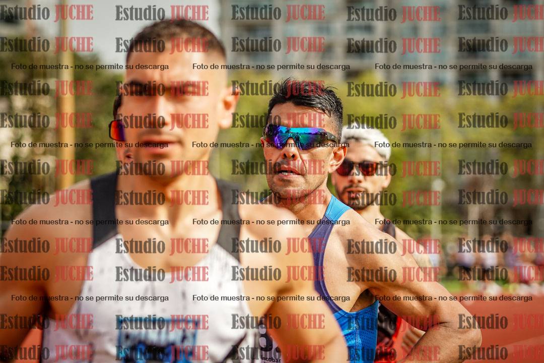 Fotos de los 3000 m llanos de varones