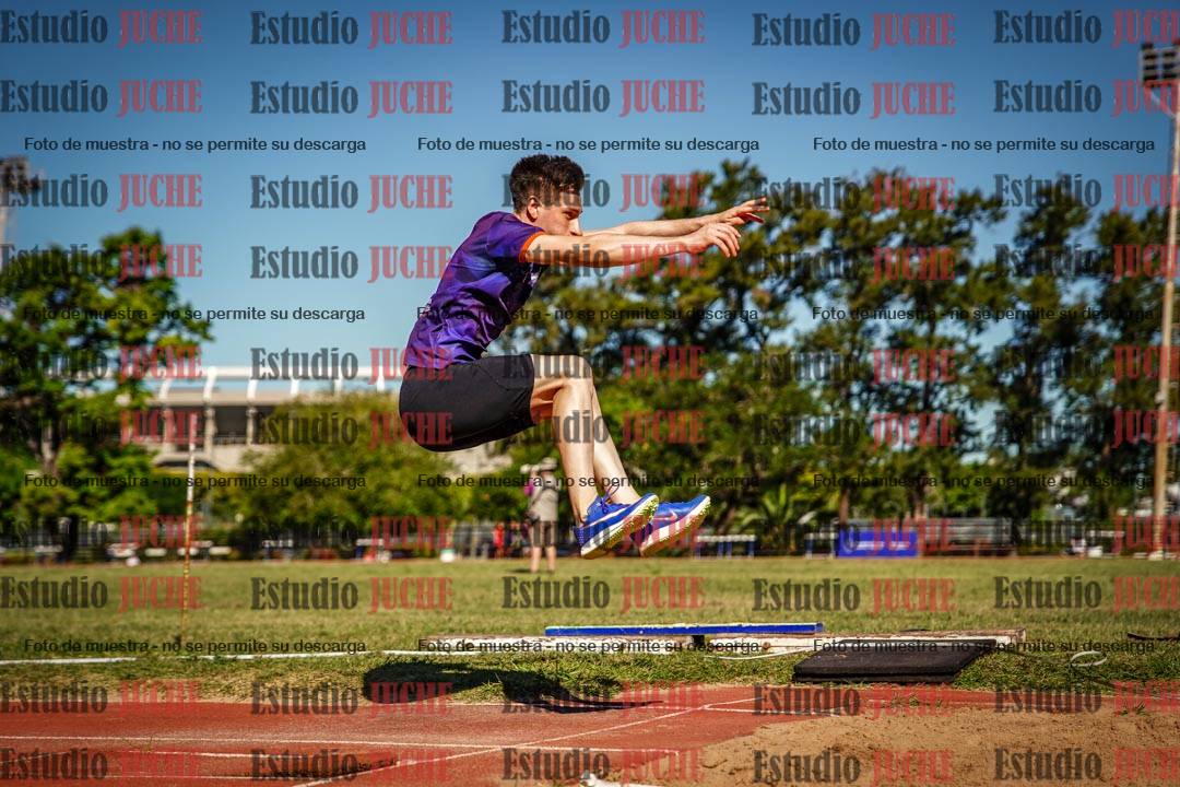 Fotos del salto triple de mujeres y varones - tablas de 8 - 11 - 13