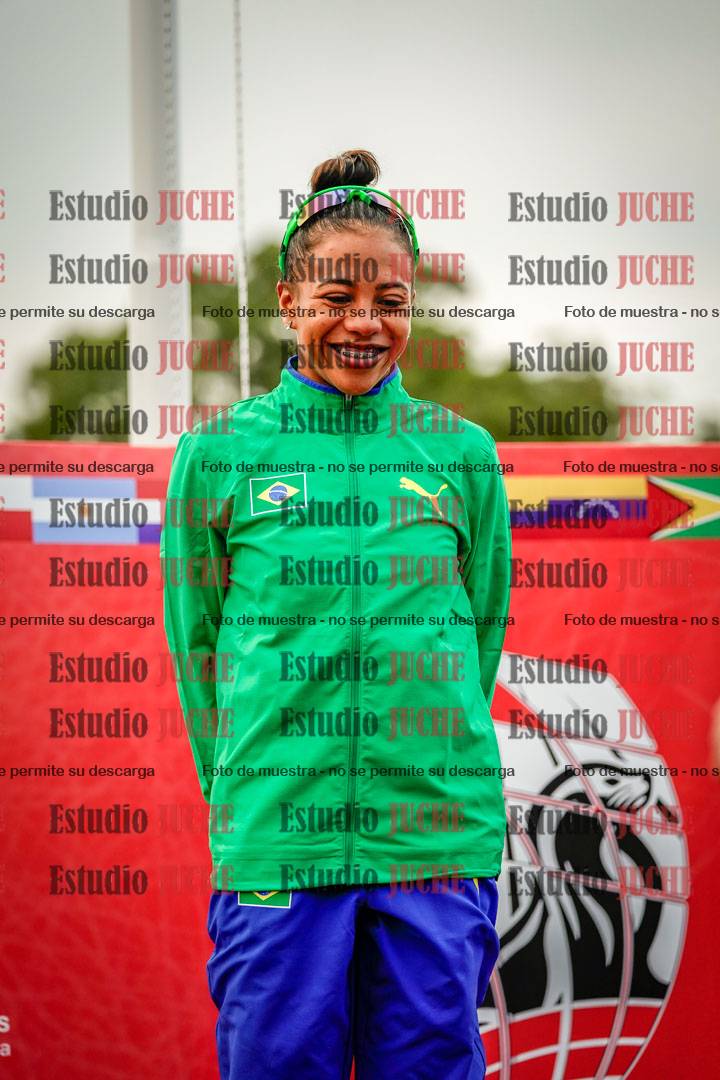 Fotos de algunos extras y podios del día 1
