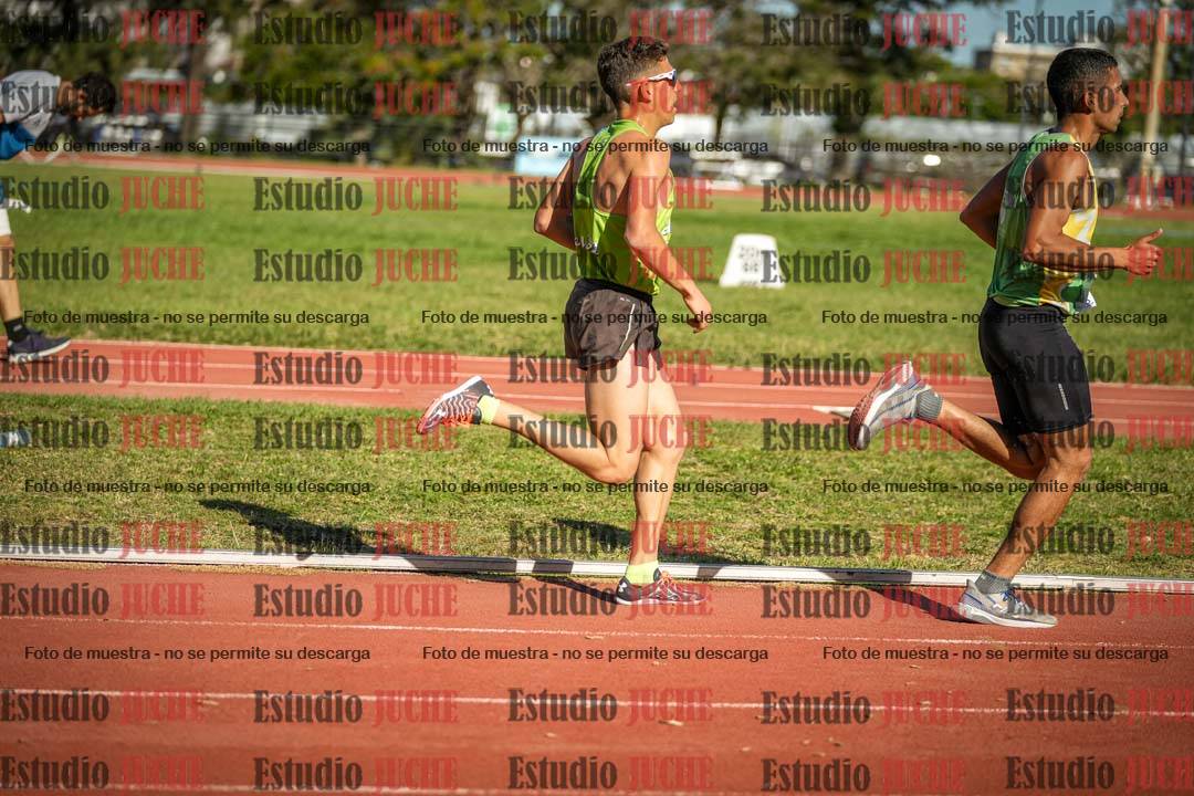 Fotos de los 5000 m llanos de varones