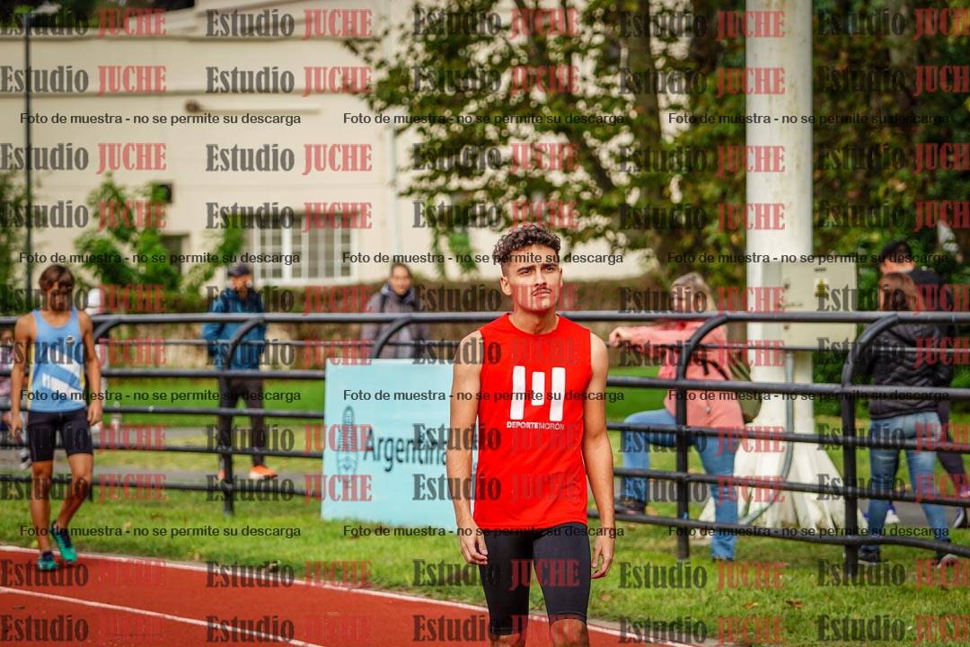 Fotos de los 400 m llanos de varones