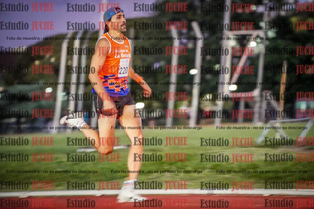 Fotos de los 1500 m llanos de varones