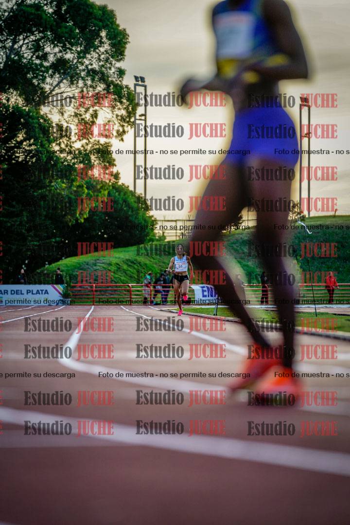 Fotos de los relevos 4x400 m de mujeres
