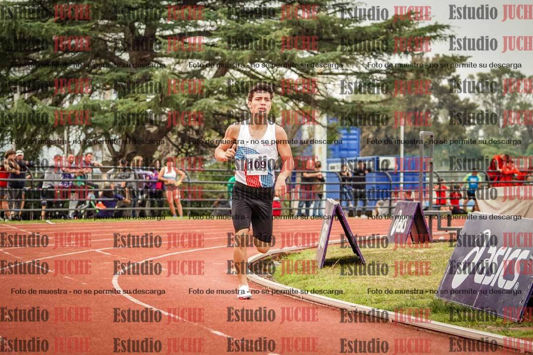 Fotos de los 1500 m llanos de varones