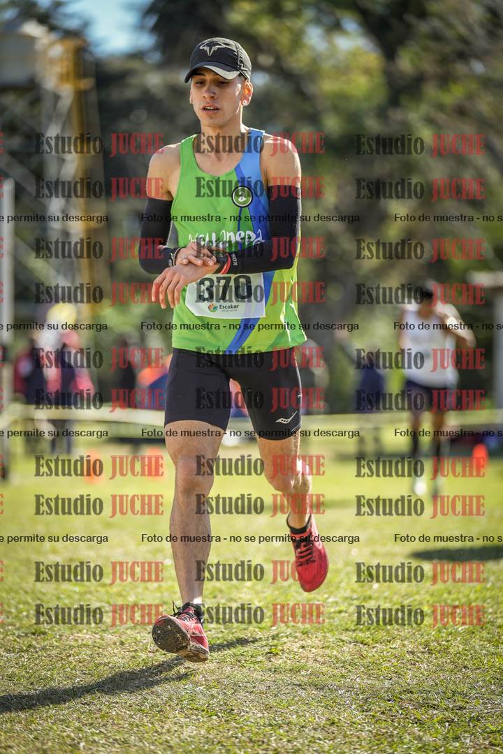 Fotos de la llegada del cross de 8000 m