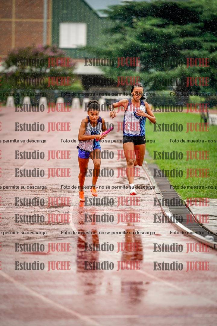 Fotos de las postas 4x400 m de mujeres