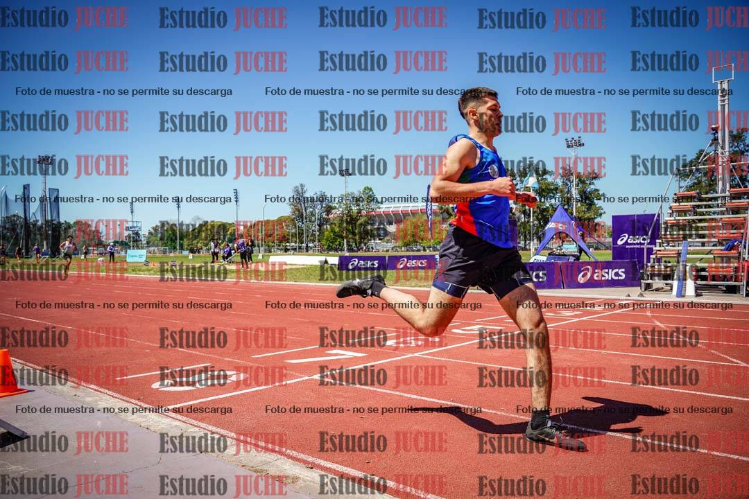Fotos de los 400 m llanos de varones