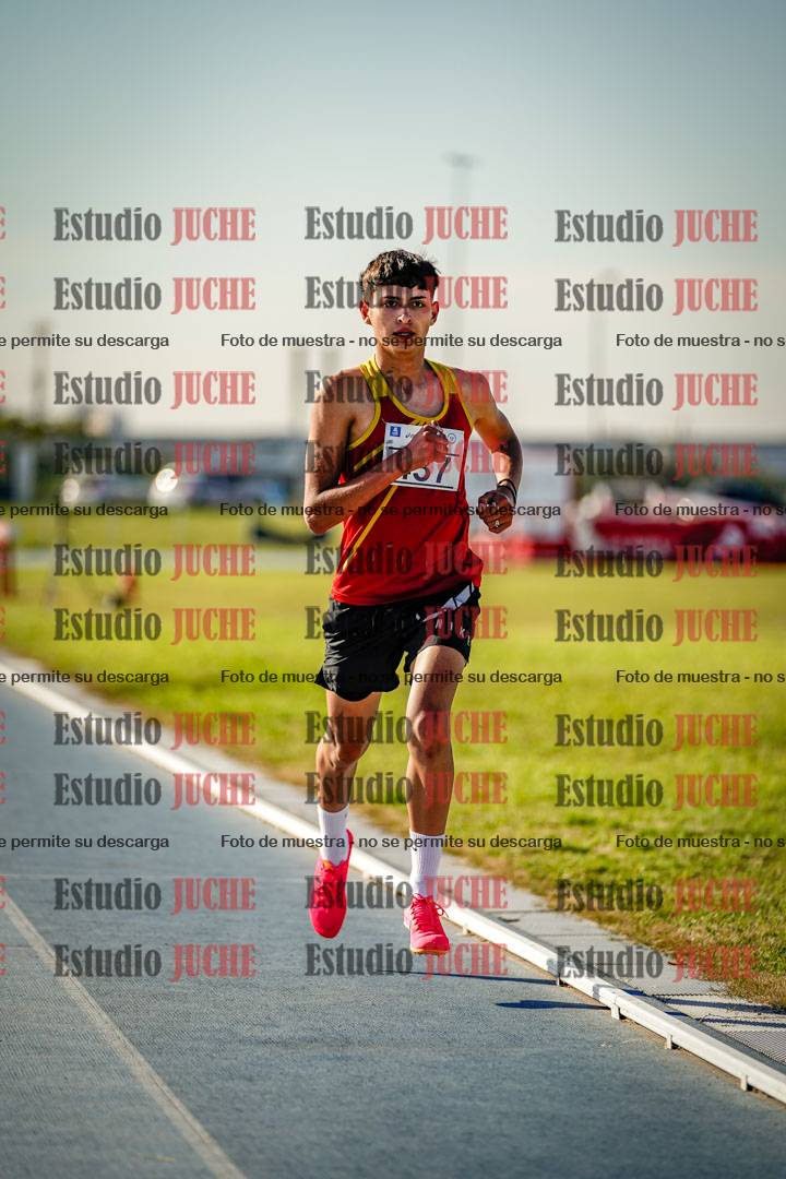 Fotos de los 1500 m llanos de varones
