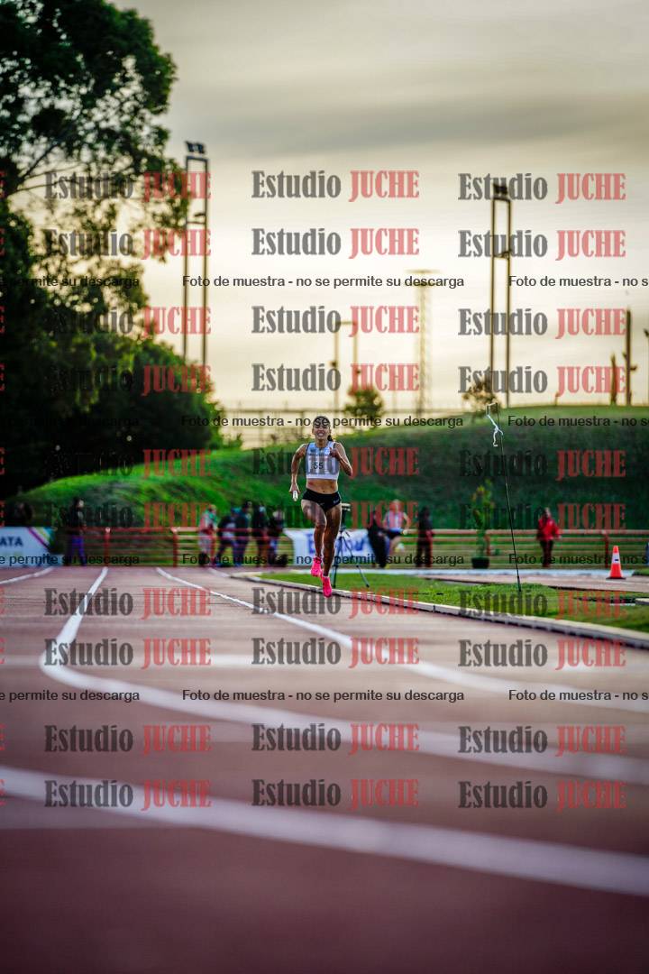 Fotos de los relevos 4x400 m de mujeres