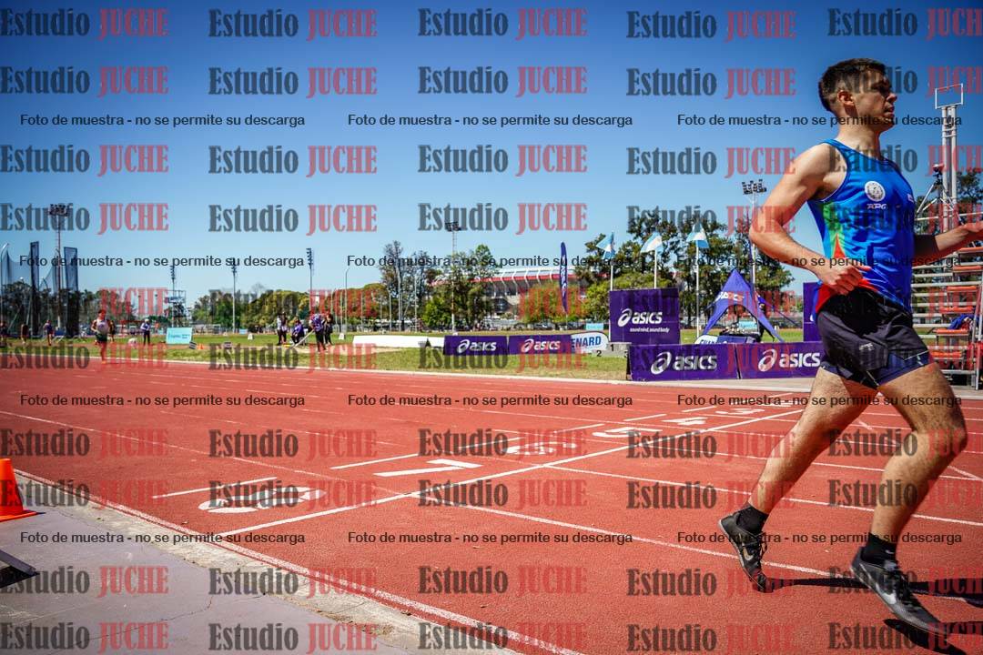 Fotos de los 400 m llanos de varones