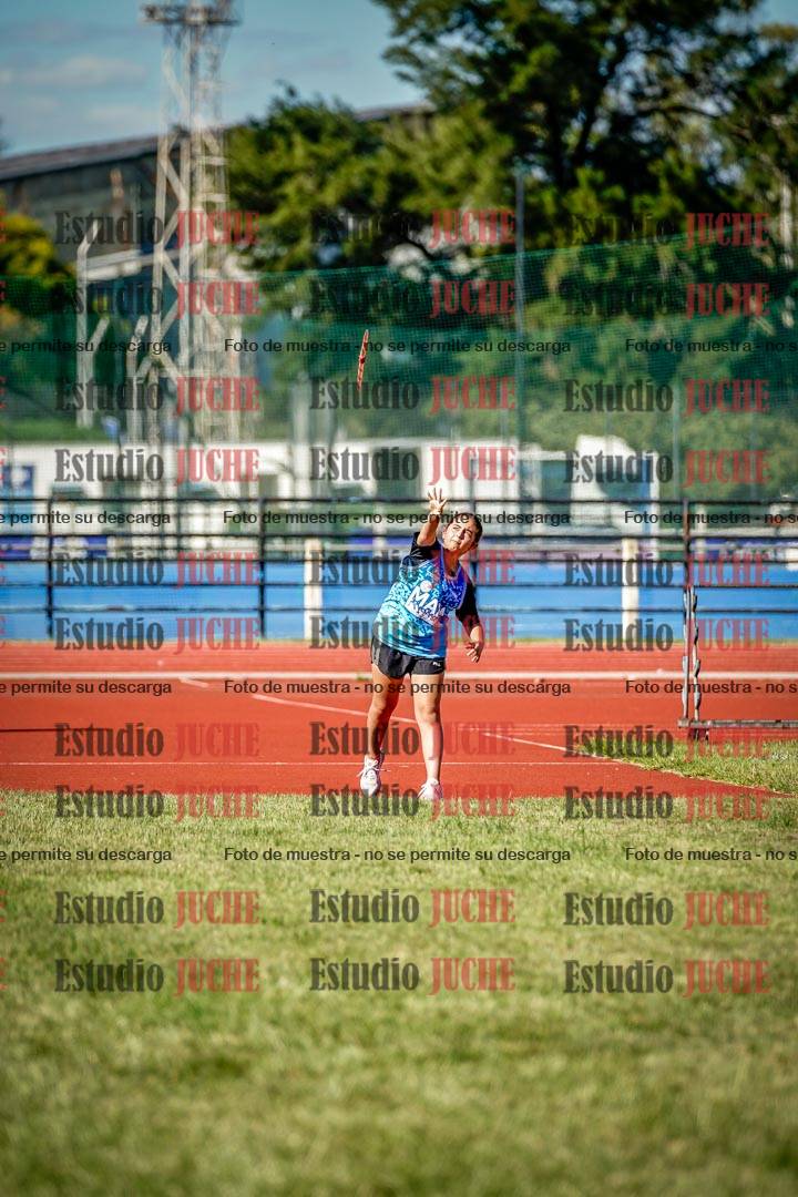 Fotos del lanzamiento de jabalina de mujeres y varones  - U14