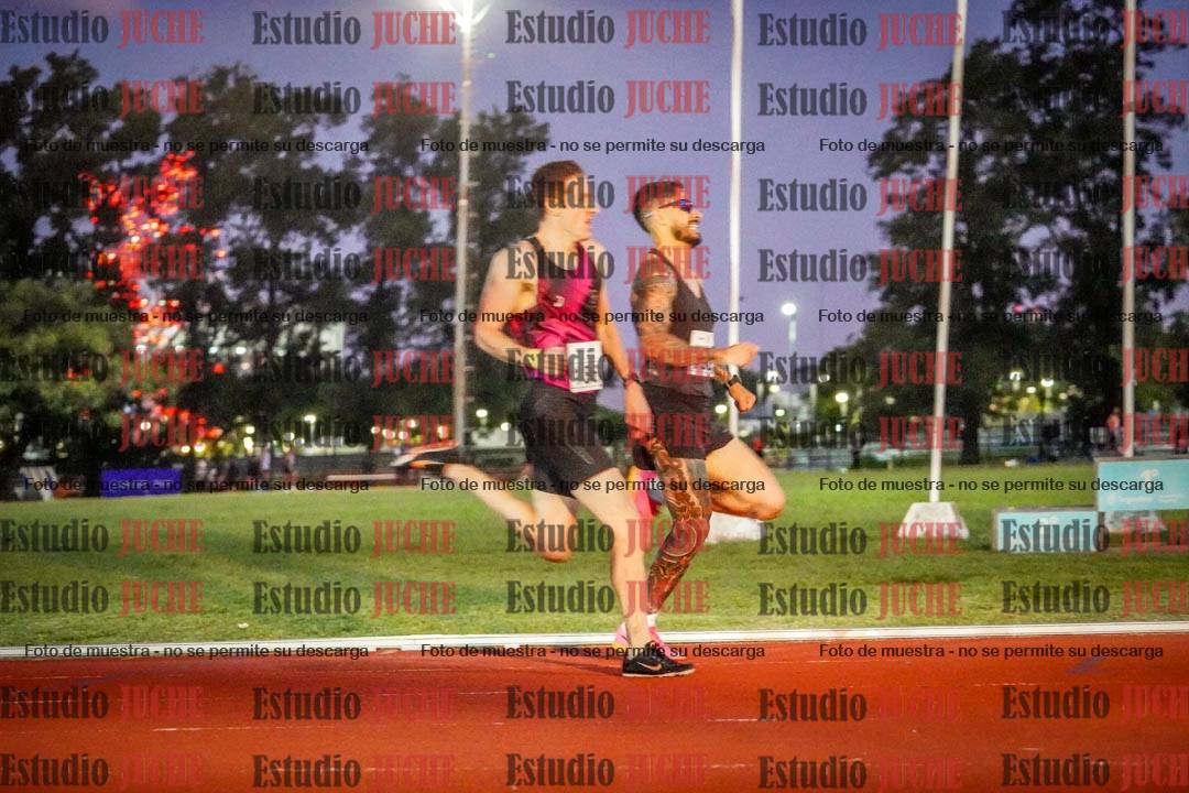 Fotos de los 1500 m llanos de varones
