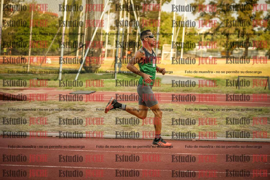 Fotos de los 5000 m llanos de mujeres y varones