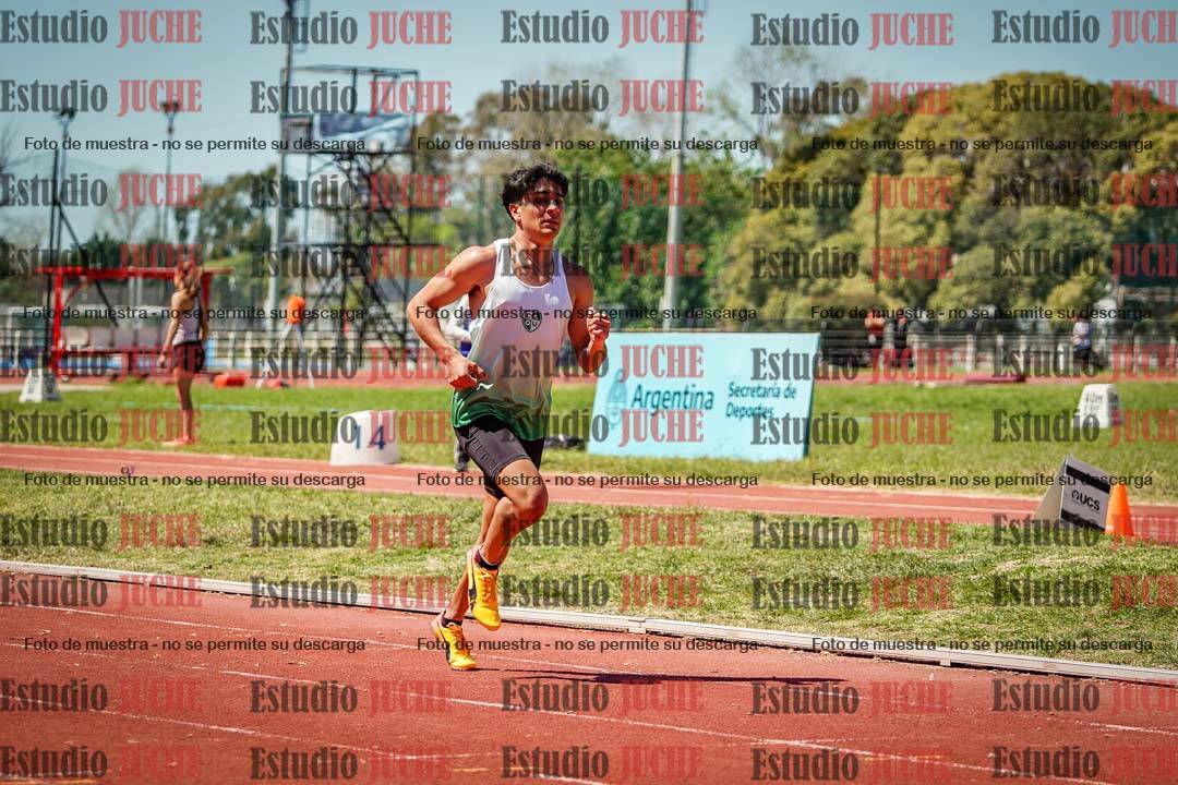 Fotos de los 400 m llanos de varones