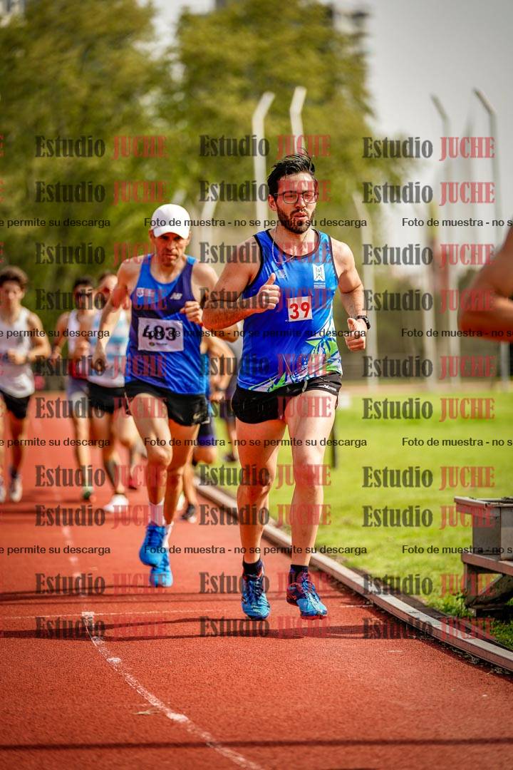 Fotos de los 3000 m llanos de varones