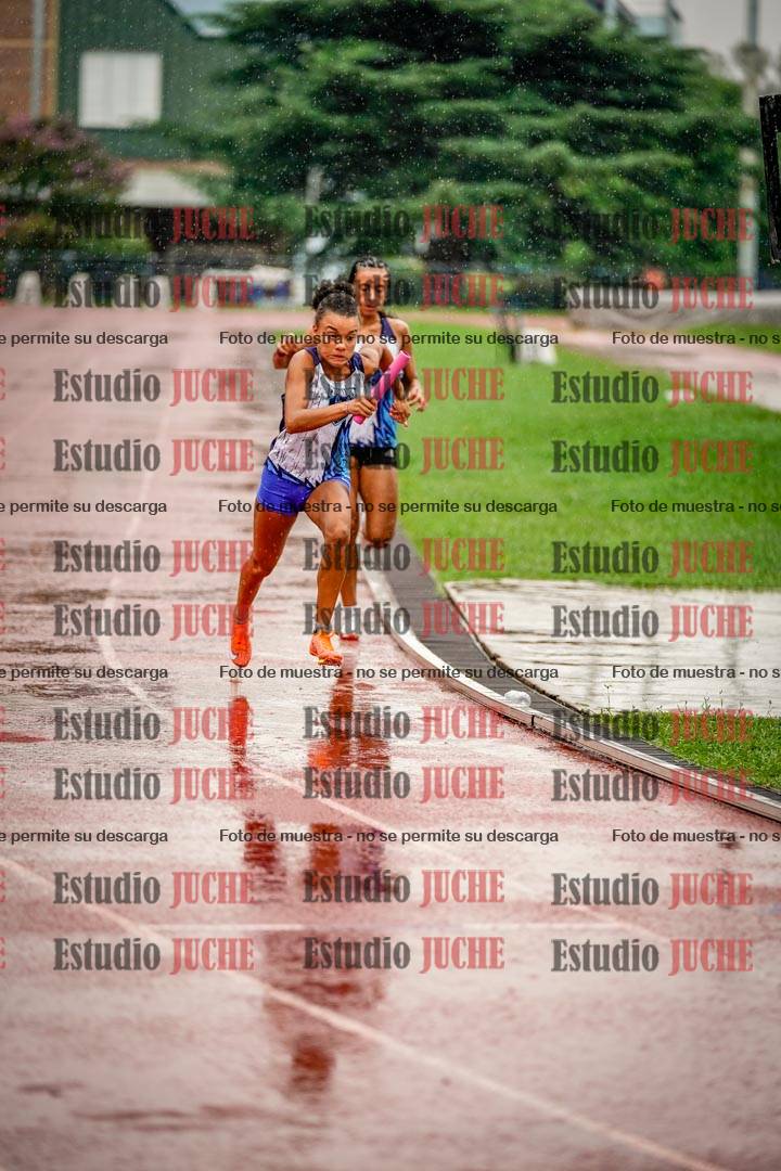 Fotos de las postas 4x400 m de mujeres