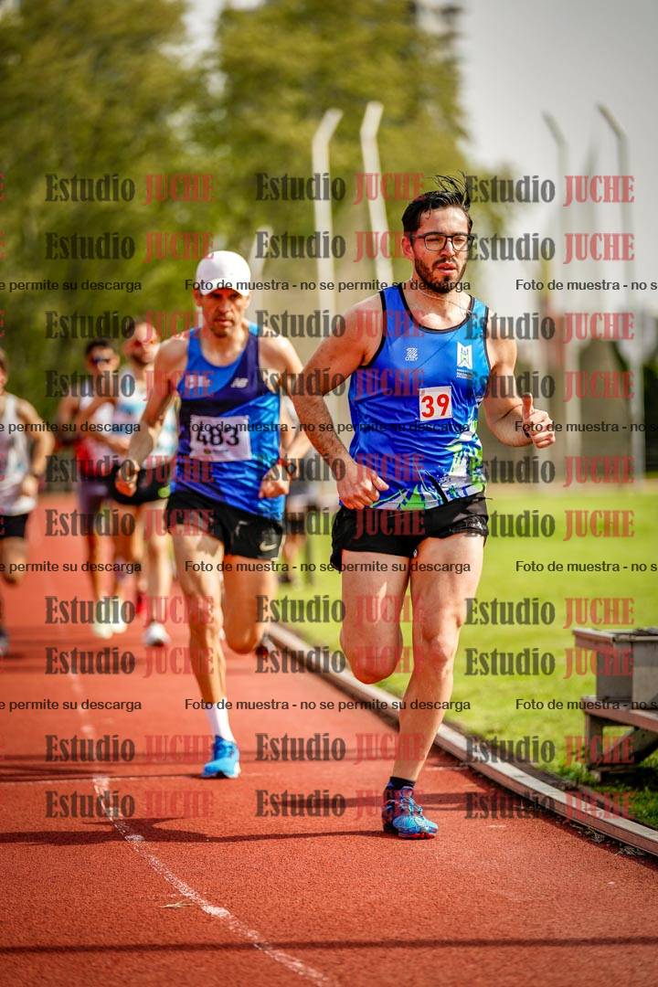 Fotos de los 3000 m llanos de varones