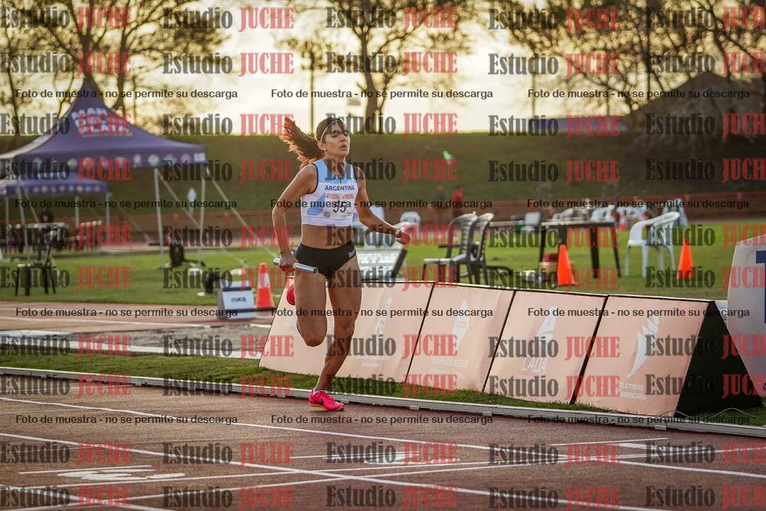 Fotos de los relevos 4x400 m de mujeres