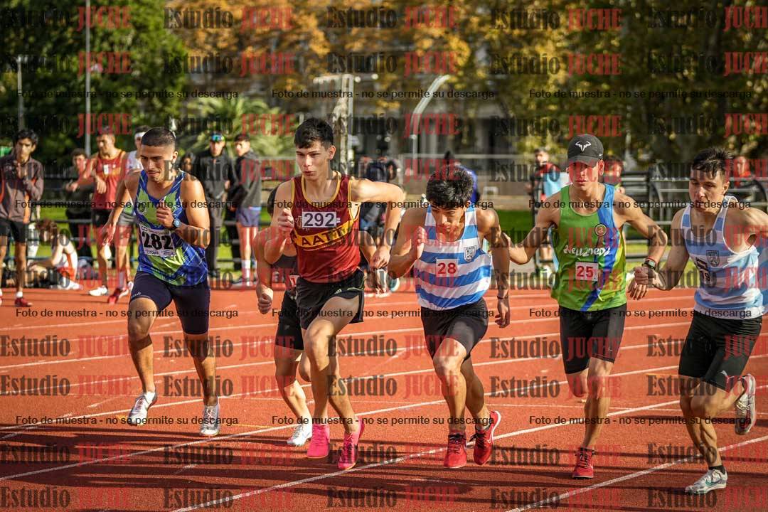 Fotos de los 1500 m llanos de varones