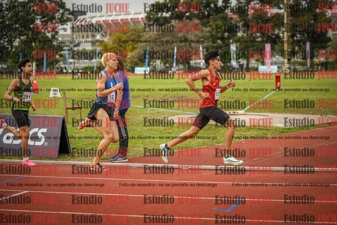Fotos de los 1500 m llanos de varones