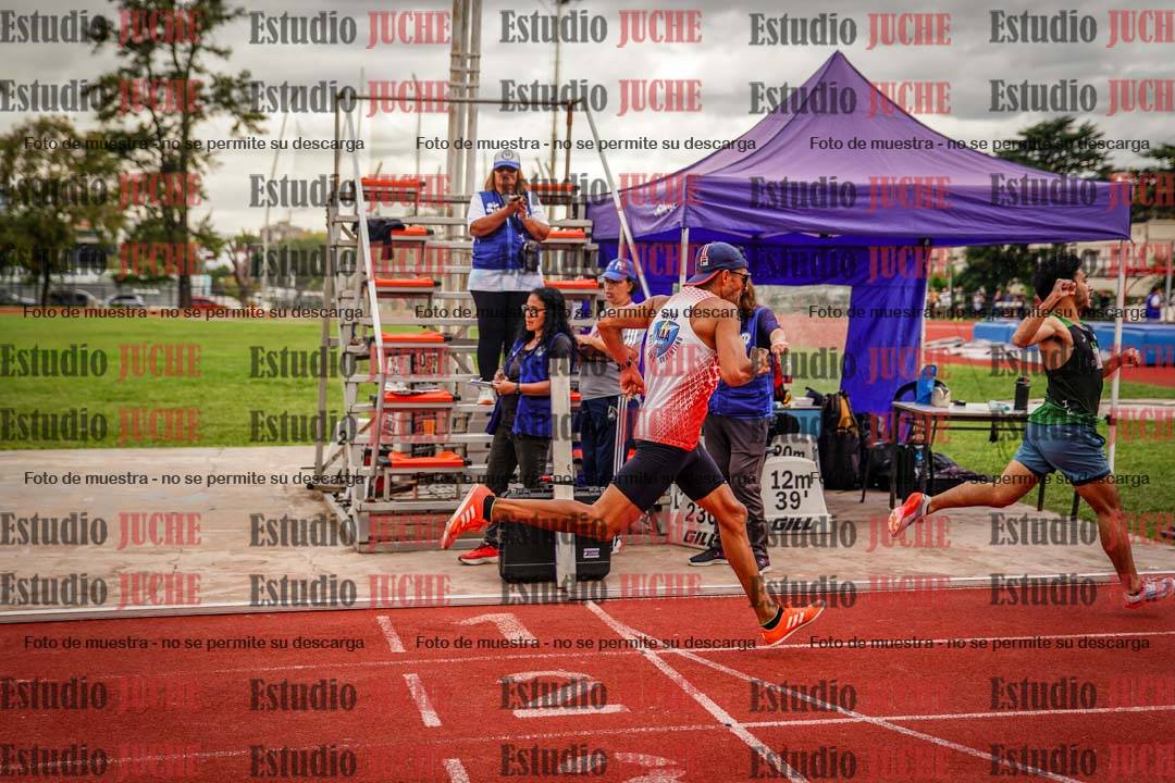 Fotos de los 800 m de varones
