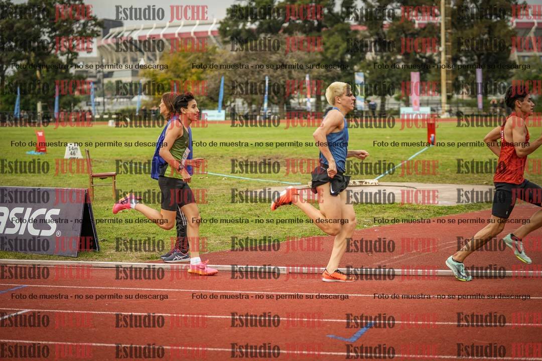 Fotos de los 1500 m llanos de varones