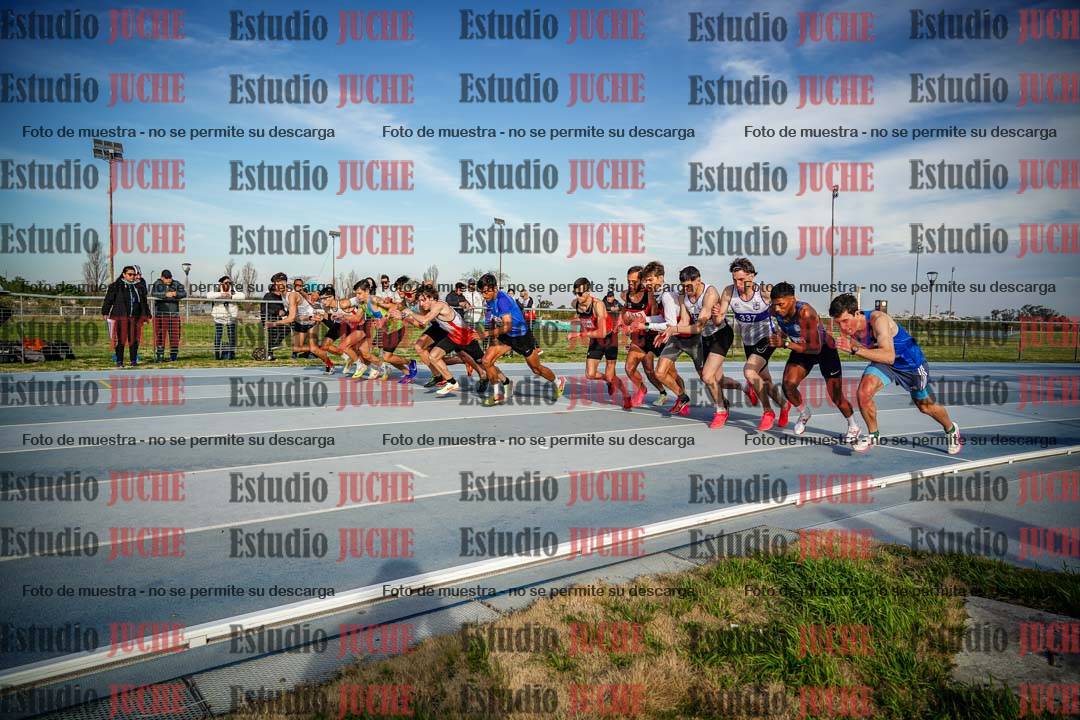 Fotos de los 1500 m llanos de varones