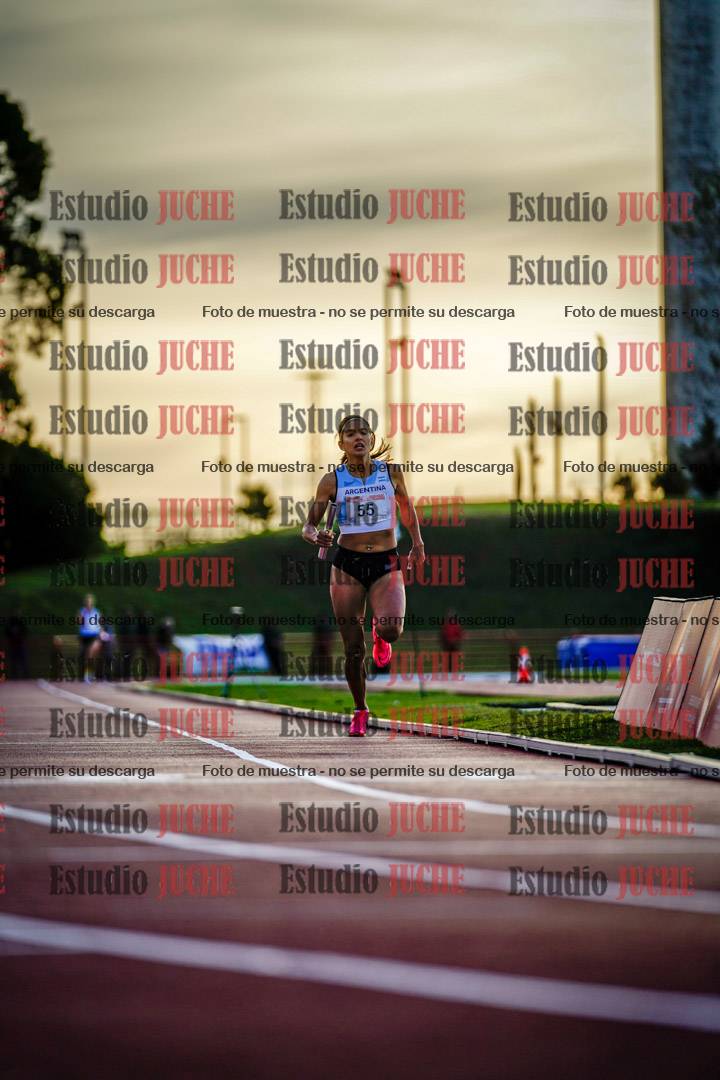 Fotos de los relevos 4x400 m de mujeres