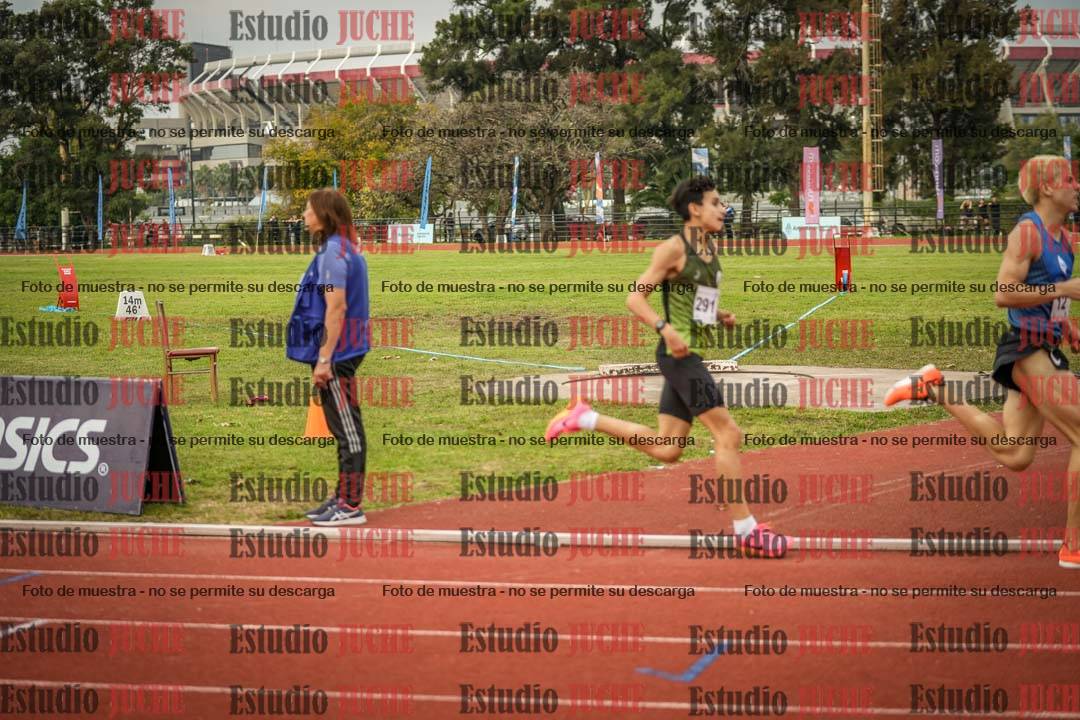 Fotos de los 1500 m llanos de varones