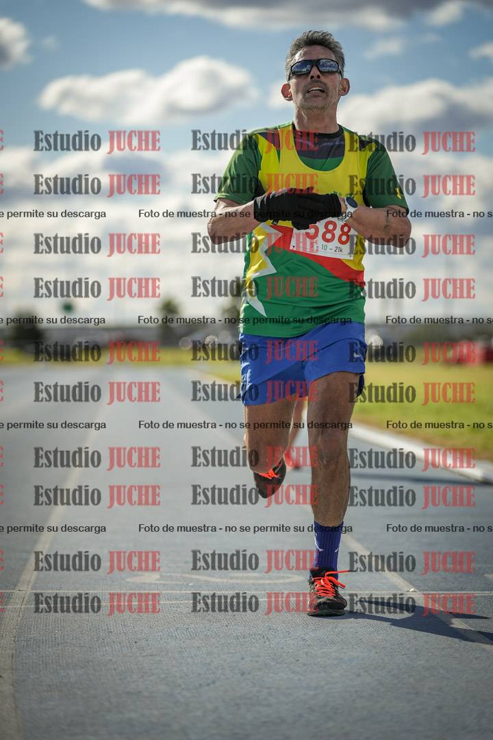 Fotos de los 5000 m llanos de varones