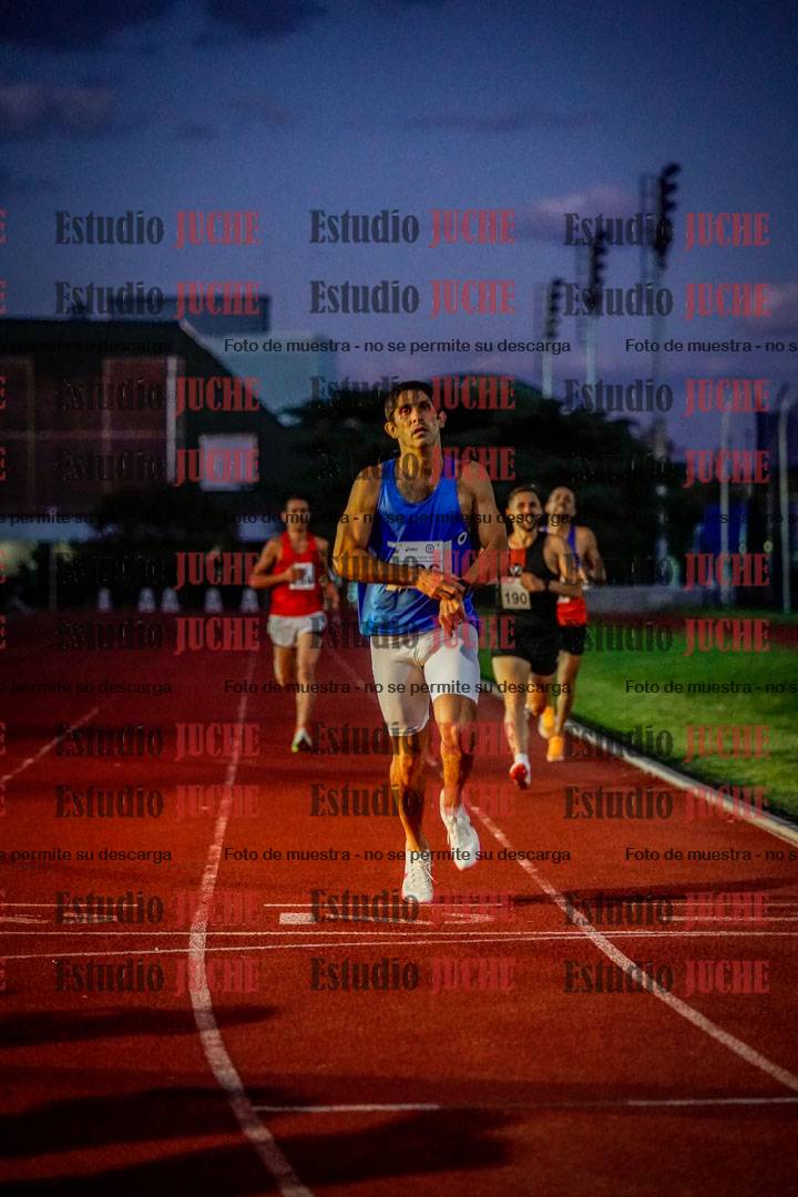 Fotos de los 1500 m llanos de varones