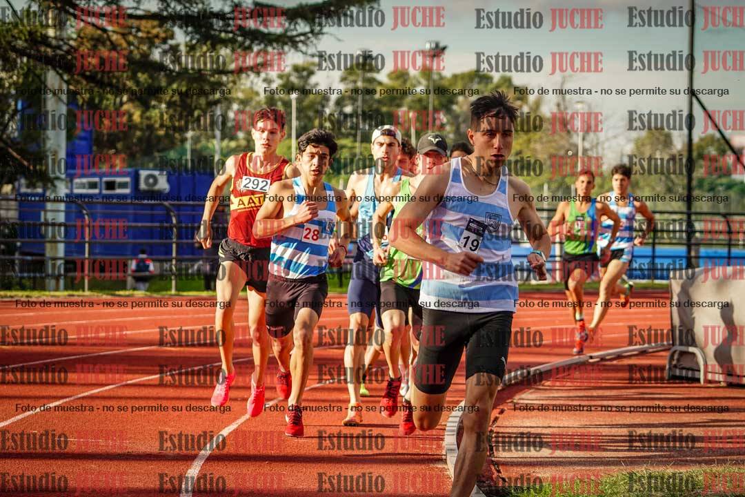 Fotos de los 1500 m llanos de varones