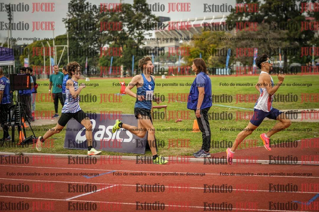 Fotos de los 1500 m llanos de varones