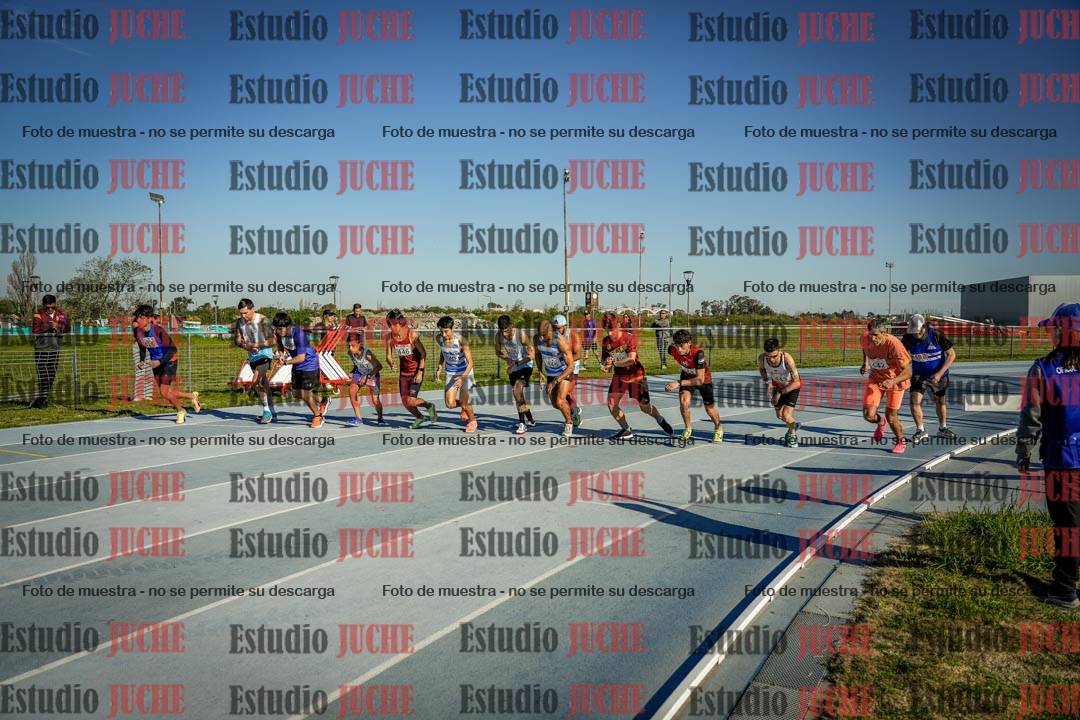 Fotos de los 1500 m llanos de varones