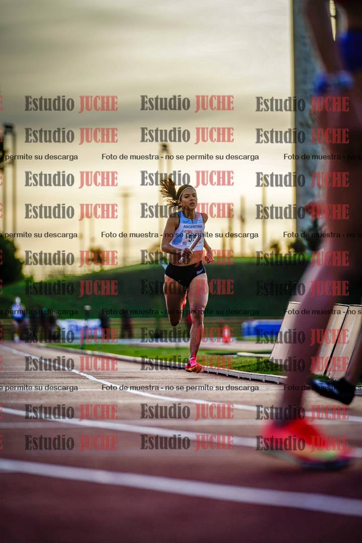 Fotos de los relevos 4x400 m de mujeres