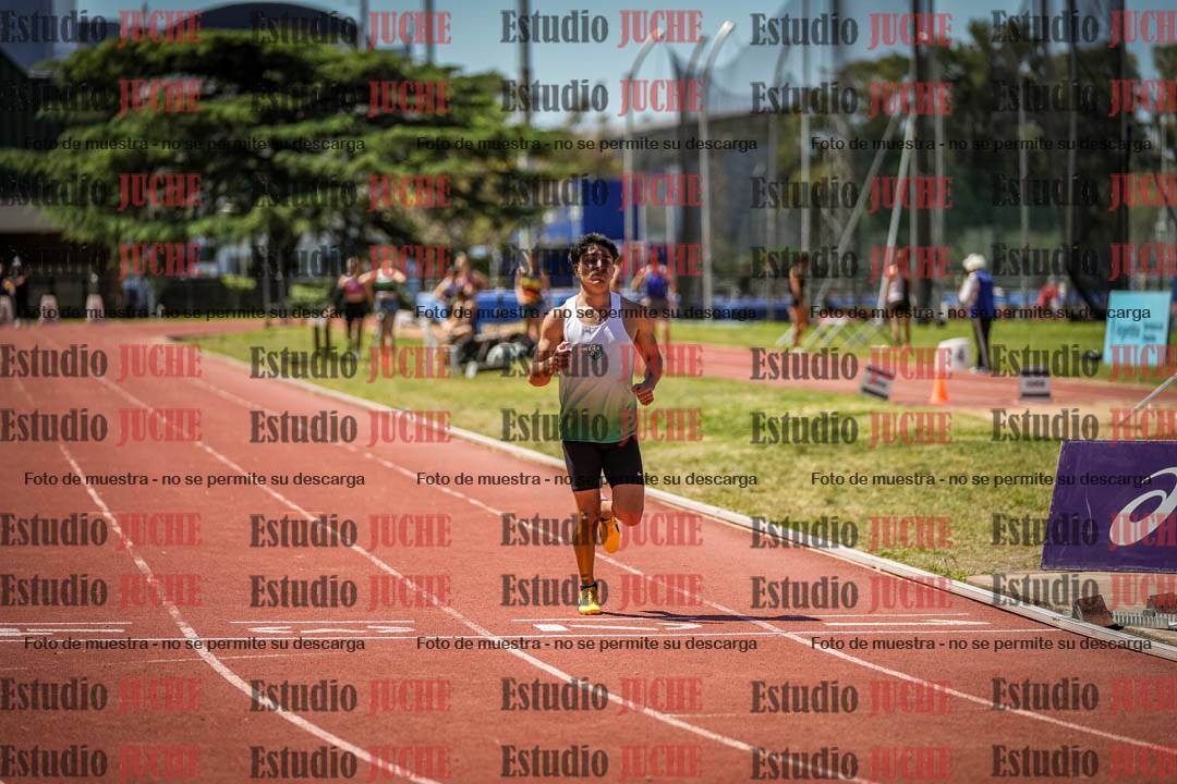Fotos de los 400 m llanos de varones