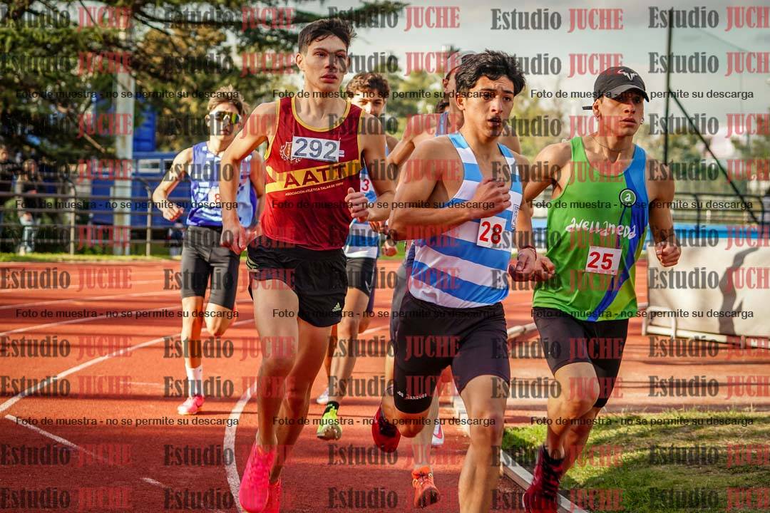 Fotos de los 1500 m llanos de varones
