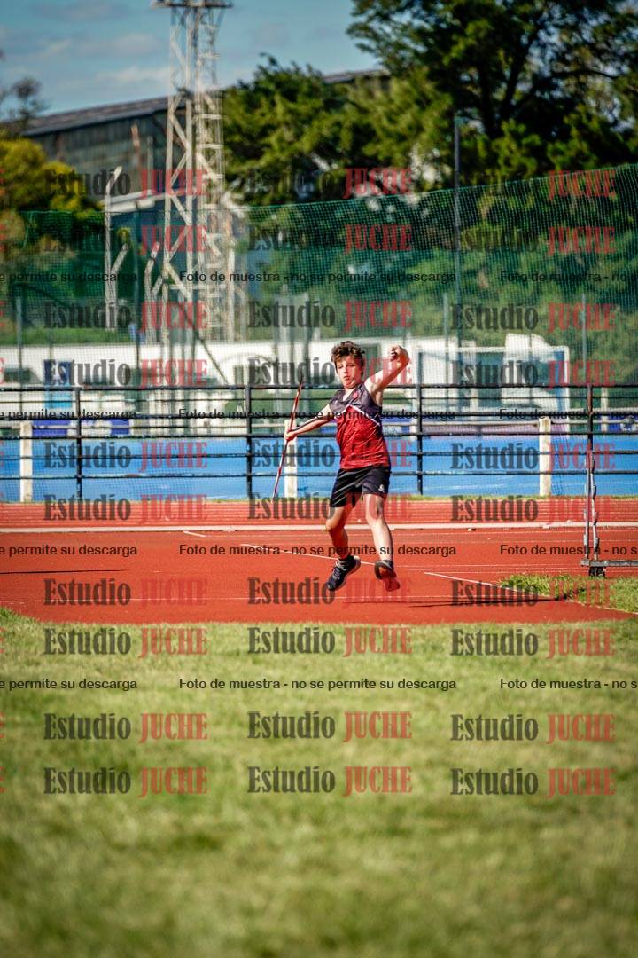 Fotos del lanzamiento de jabalina de mujeres y varones  - U14