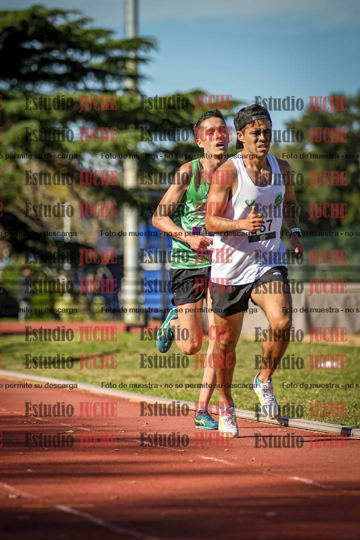 Fotos de los 5000 m llanos de varones