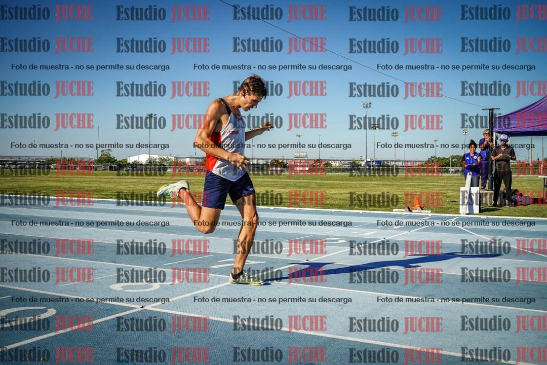 Fotos de los 400 m llanos de varones