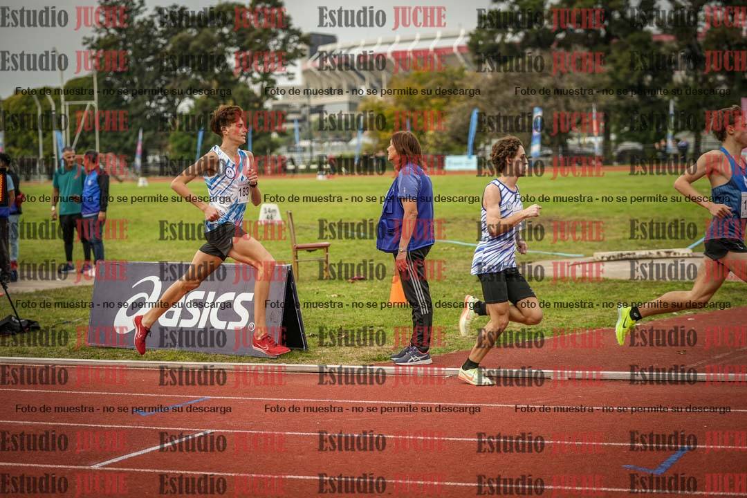 Fotos de los 1500 m llanos de varones