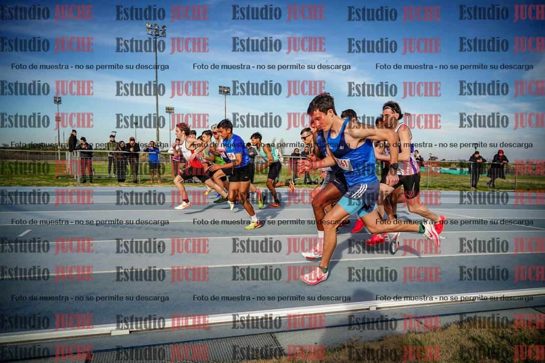 Fotos de los 1500 m llanos de varones