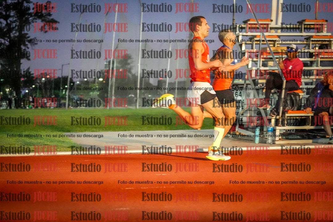 Fotos de los 1500 m llanos de varones