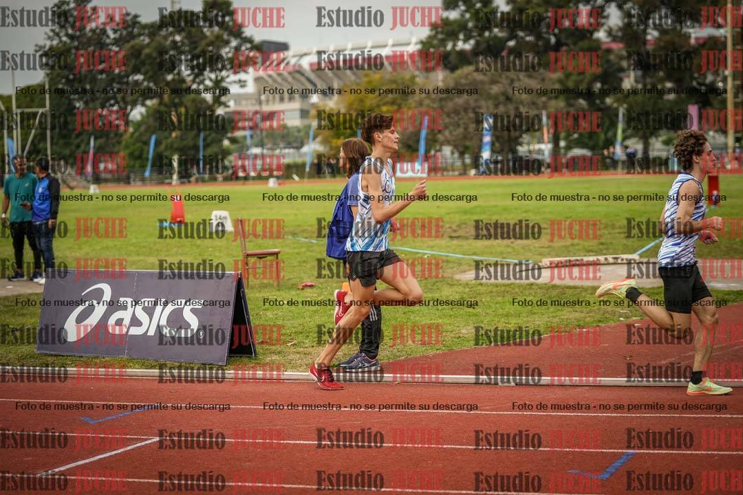 Fotos de los 1500 m llanos de varones