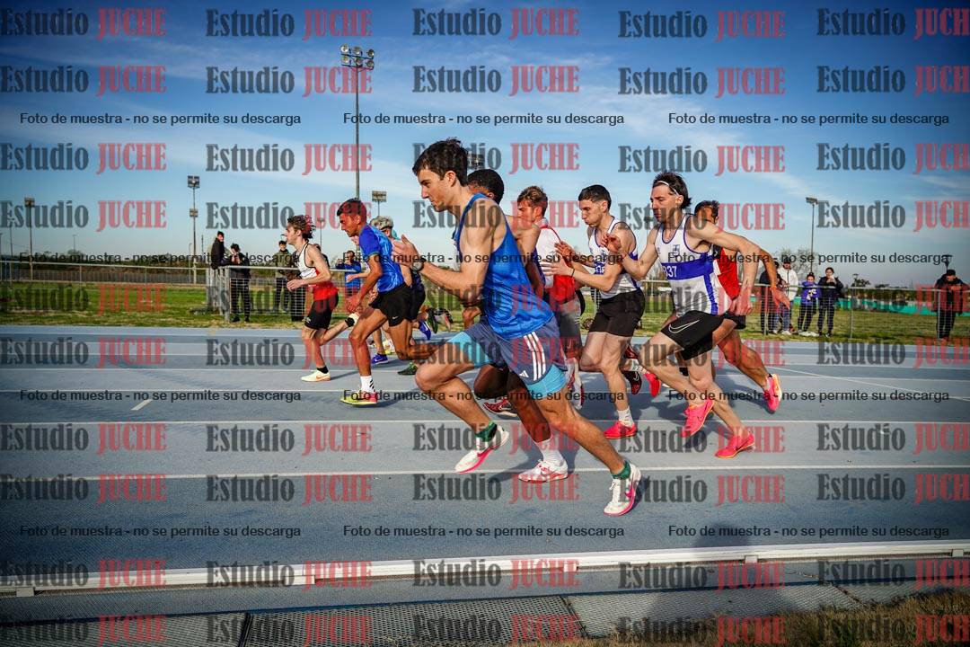 Fotos de los 1500 m llanos de varones