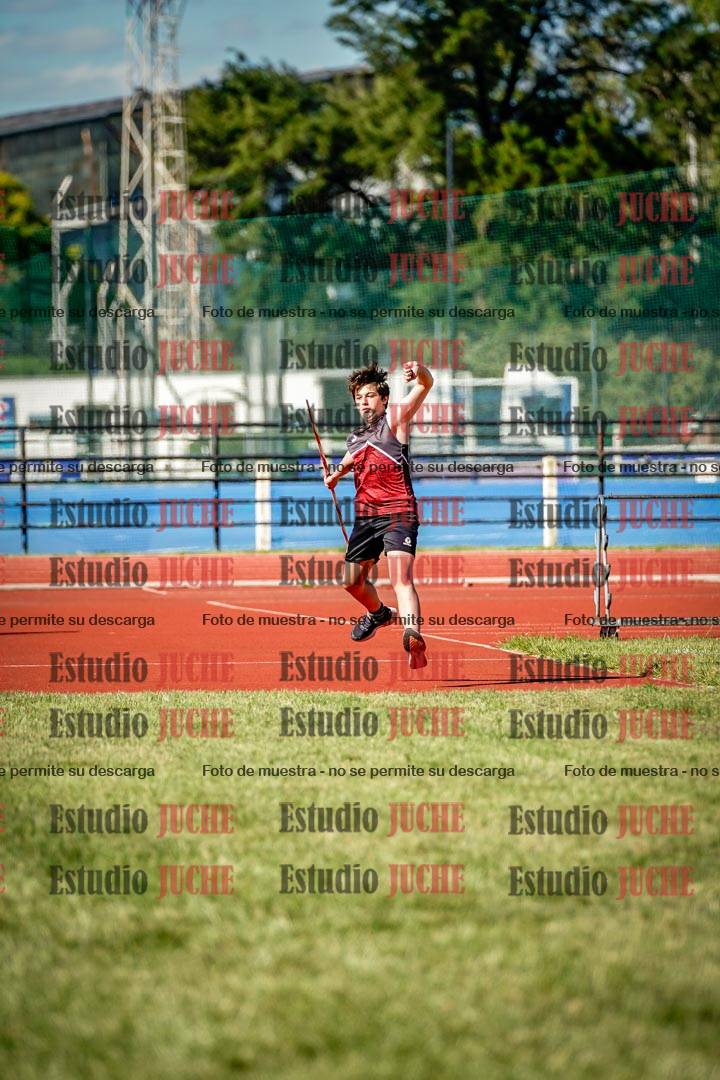Fotos del lanzamiento de jabalina de mujeres y varones  - U14