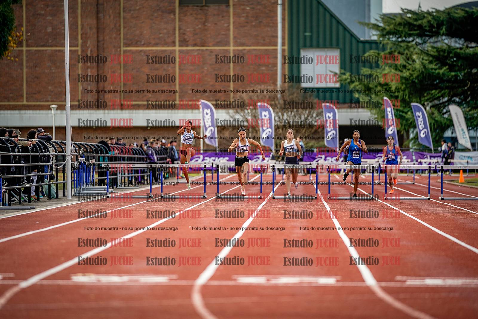Fotos de los 400 m con vallas de mujeres