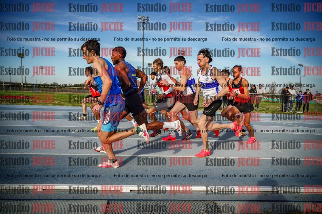 Fotos de los 1500 m llanos de varones
